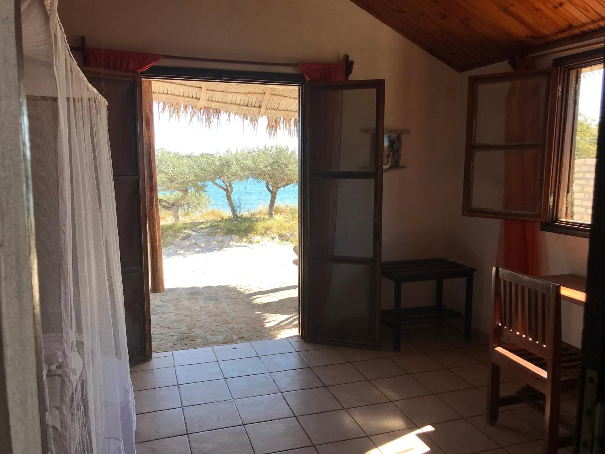 Manga Lodge Andavadoaka Экстерьер фото